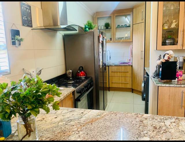 2 BEDROOM RETIREMENT UNIT FOR SALE IN JORDAAN PARK